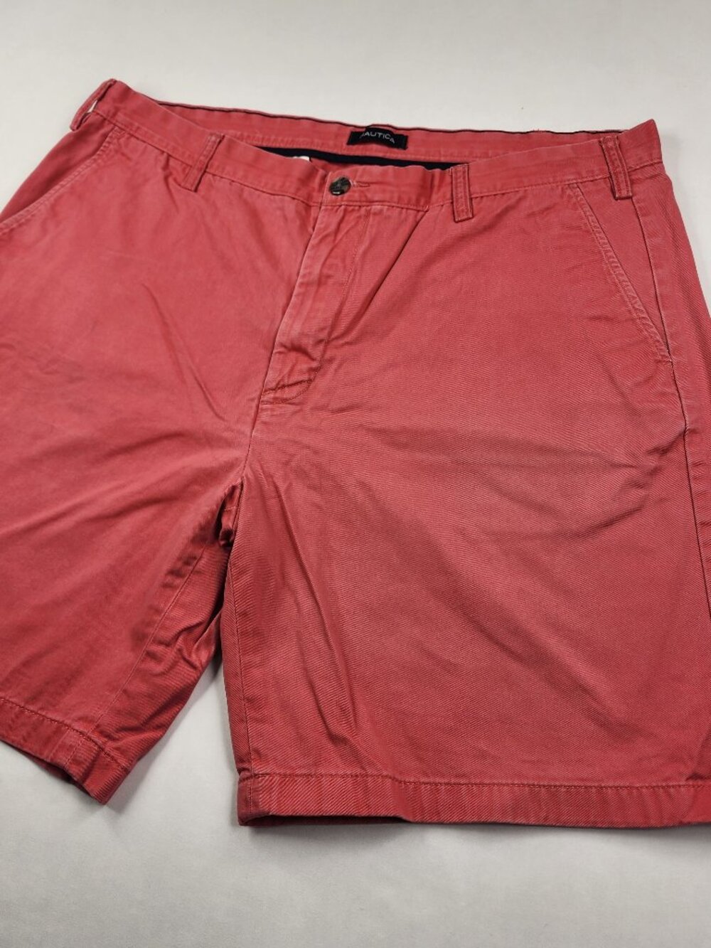 Nautica Mens 40 Pink 100% Cotton Bermuda Walk Shorts Casual Chino Flaw Good